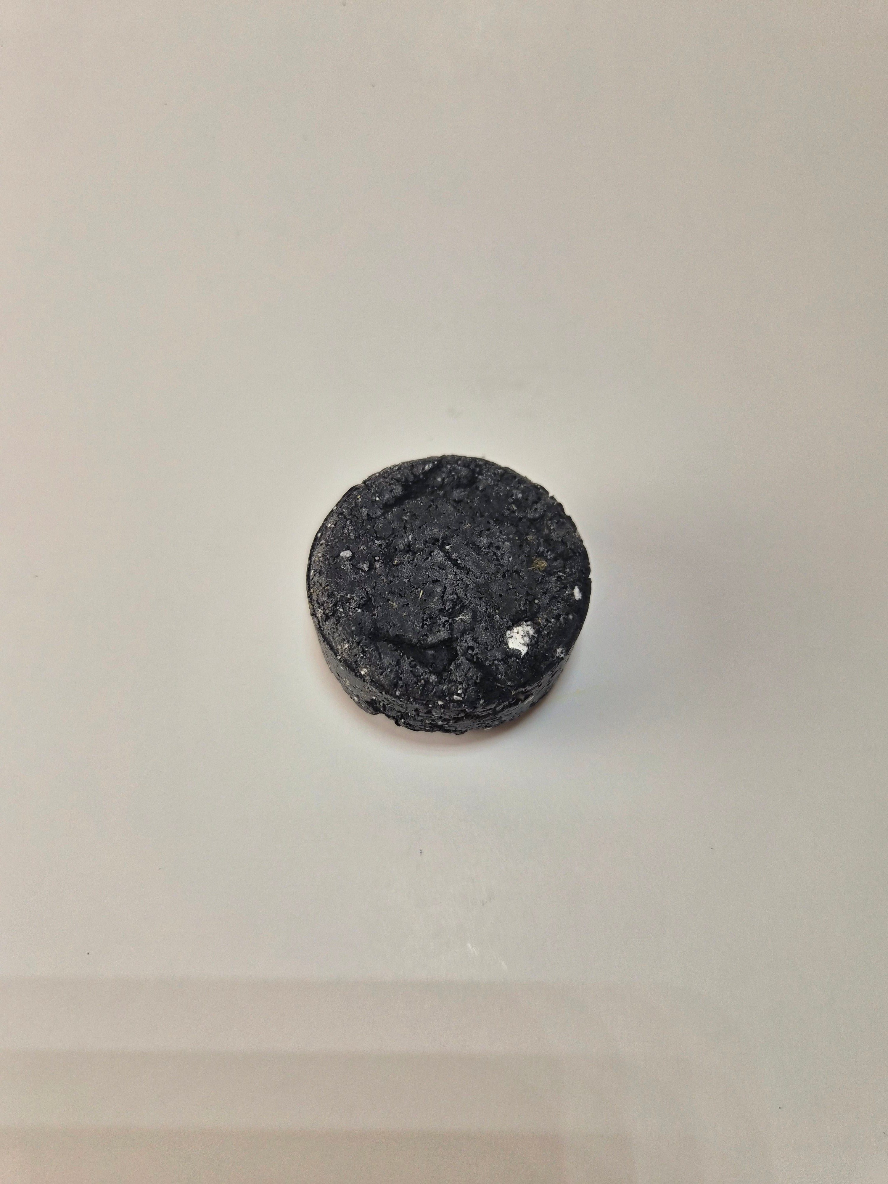 Charcoal solid shampoo
